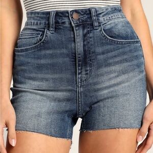 Walker Medium Wash High Rise Raw
Hem Denim Shorts